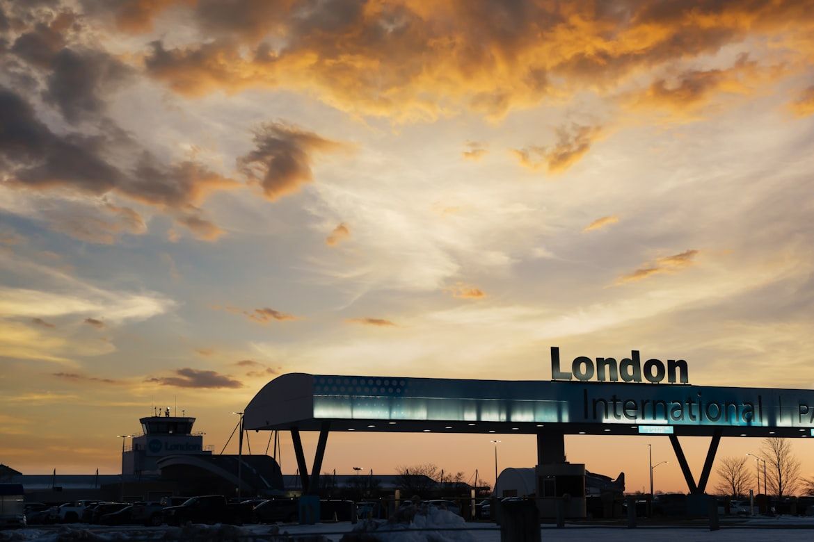 Photo 1764885518354 84b34f48ecf3